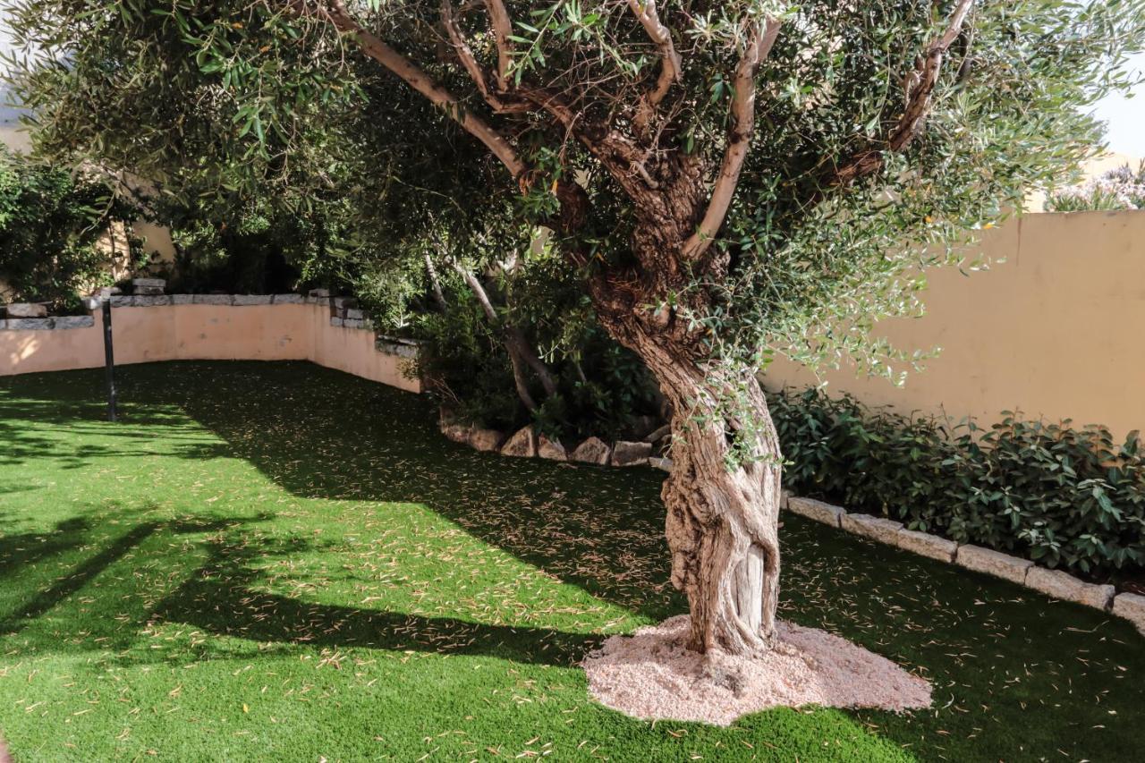 Rental Villa Bb Olbia Exterior foto